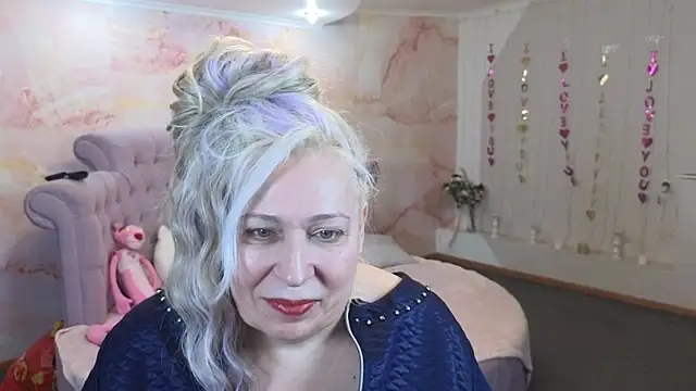 Penelope Pinky online show from February 5, 2026, 11:06 am