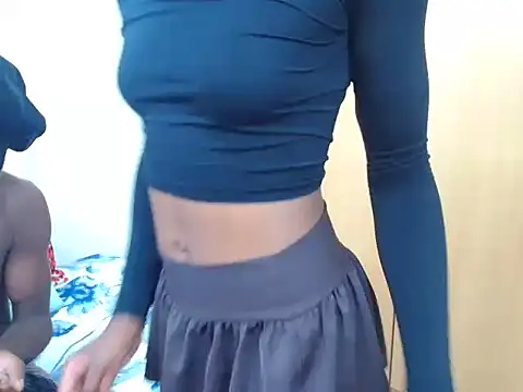 Snapshot of Smallboyfck chatting on December 16, 2024, 5:33 pm Smallboyfck online show from December 16, 2024, 5:33 pm