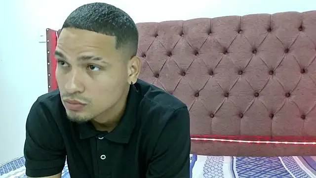 Snapshot of lau_hotfox chatting on January 30, 2025, 1:44 am lau hotfox online show from January 30, 2025, 1:44 am