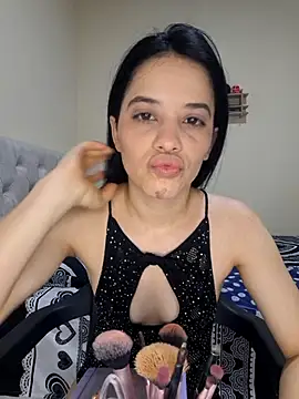 Snapshot of franchezkavegaaa chatting on November 3, 2025, 12:09 pm franchezkavegaaa online show from November 3, 2025, 12:09 pm