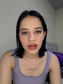 Snapshot of franchezkavegaaa chatting on November 1, 2025, 12:10 pm franchezkavegaaa online show from November 1, 2025, 12:10 pm