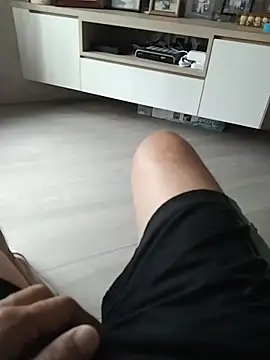 Dannydy2015 online show from October 18, 2025, 12:45 am