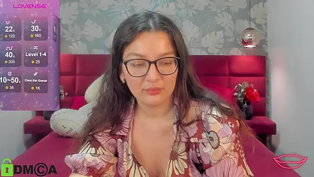Snapshot of ZarifaBev chatting on January 22, 2025, 11:21 pm ZarifaBev online show from January 22, 2025, 11:21 pm