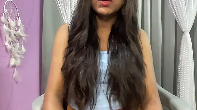 fairyC for u online show from October 17, 2025, 7:22 am