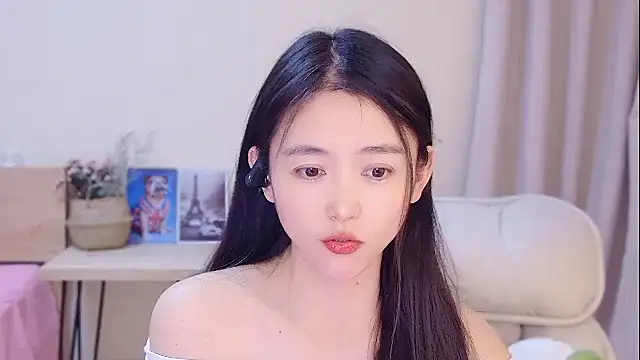 CN-Babycat online show from April 7, 2026, 4:03 am