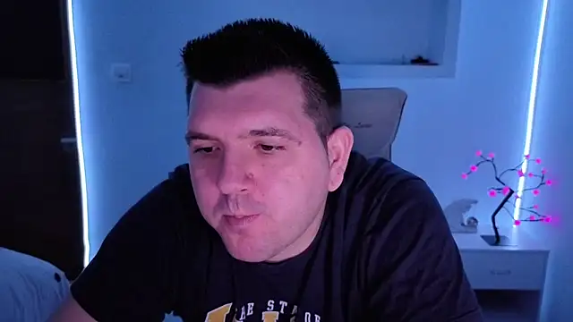 Snapshot of JasonJacks chatting on December 1, 2025, 4:46 am JasonJacks online show from December 1, 2025, 4:46 am