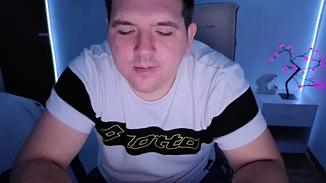 Snapshot of JasonJacks chatting on November 2, 2025, 4:06 am JasonJacks online show from November 2, 2025, 4:06 am