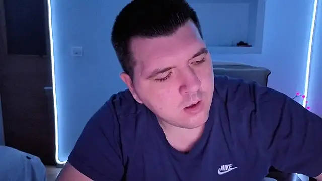 Snapshot of JasonJacks chatting on October 24, 2025, 2:43 am JasonJacks online show from October 24, 2025, 2:43 am