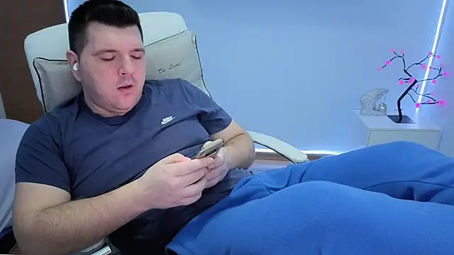 Snapshot of JasonJacks chatting on November 28, 2025, 4:12 am JasonJacks online show from November 28, 2025, 4:12 am