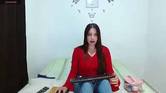 littleshydoll online show from January 17, 2026, 11:30 pm