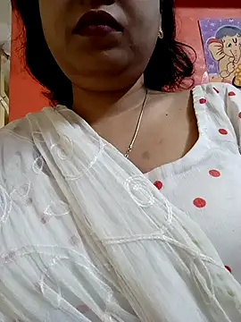 Snapshot of sunita-doll chatting on September 18, 2025, 2:25 am sunita-doll online show from September 18, 2025, 2:25 am