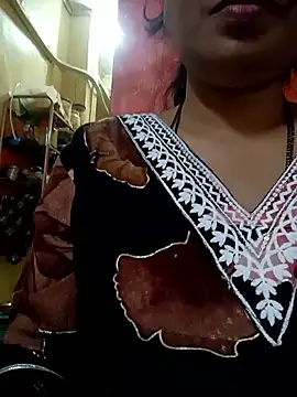 sunita-doll online show from January 14, 2026, 1:37 pm