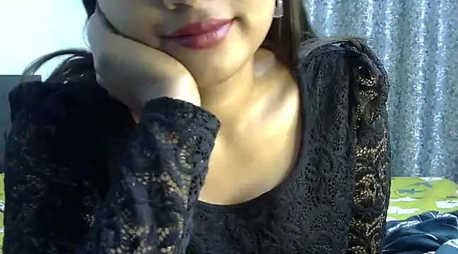 Snapshot of hot__surbhi chatting on March 5, 2025, 5:39 pm hot surbhi online show from March 5, 2025, 5:39 pm