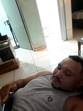 Snapshot of alexjs84 chatting on December 16, 2024, 11:07 pm alexjs84 online show from December 16, 2024, 11:07 pm