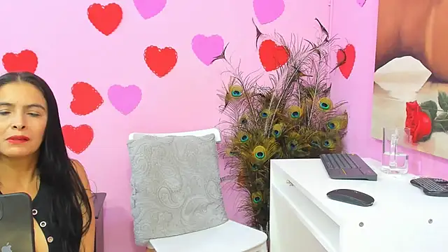 Snapshot of miss--flora chatting on March 8, 2025, 11:07 pm miss--flora online show from March 8, 2025, 11:07 pm