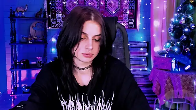 Snapshot of JadeCastle_ chatting on January 15, 2026, 4:43 pm JadeCastle online show from January 15, 2026, 4:43 pm