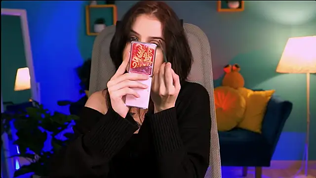 Snapshot of JadeCastle_ chatting on January 13, 2026, 4:44 pm JadeCastle online show from January 13, 2026, 4:44 pm