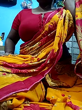 Hot-Manshi2 online show from November 13, 2025, 6:56 pm