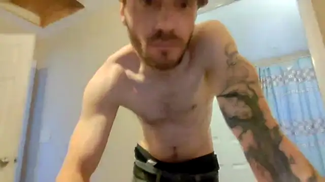 Huntzg23 online show from December 15, 2025, 7:31 pm