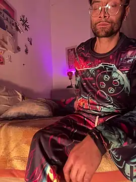 cappellabig35 online show from January 18, 2025, 10:17 pm