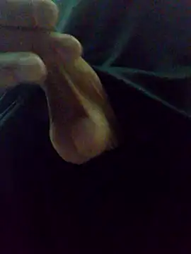 Snapshot of TOMYCOCKMILK chatting on January 22, 2025, 11:32 pm TOMYCOCKMILK online show from January 22, 2025, 11:32 pm