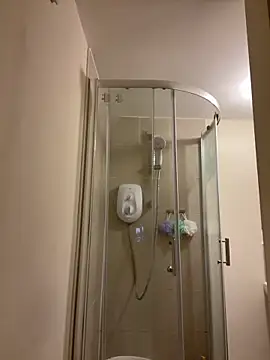 Snapshot of Daddyjohnoo chatting on December 16, 2024, 6:38 pm Daddyjohnoo online show from December 16, 2024, 6:38 pm