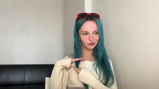 bumble bee online show from January 16, 2025, 8:54 am