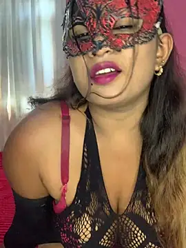 Snapshot of blackrose02 chatting on April 7, 2026, 2:35 am blackrose02 online show from April 7, 2026, 2:35 am