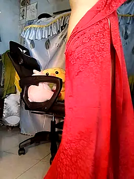 Lucy limon online show from November 8, 2025, 11:19 pm