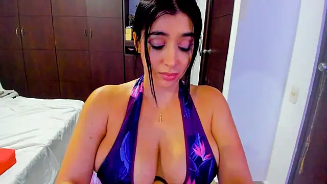 hugetits90xxx online show from March 10, 2025, 12:50 am