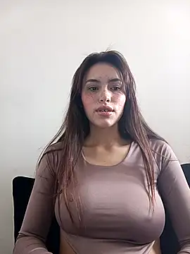 Snapshot of eriika_deep_ chatting on October 29, 2025, 6:07 pm eriika deep online show from October 29, 2025, 6:07 pm