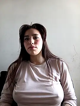 Snapshot of eriika_deep_ chatting on December 14, 2025, 12:00 pm eriika deep online show from December 14, 2025, 12:00 pm