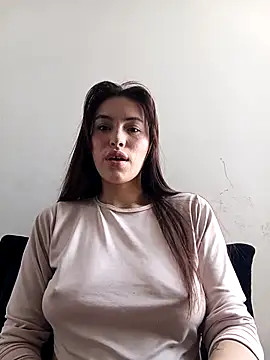 Snapshot of eriika_deep_ chatting on November 30, 2025, 3:46 pm eriika deep online show from November 30, 2025, 3:46 pm