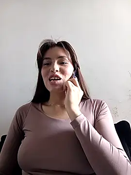 Snapshot of eriika_deep_ chatting on December 3, 2025, 4:50 pm eriika deep online show from December 3, 2025, 4:50 pm