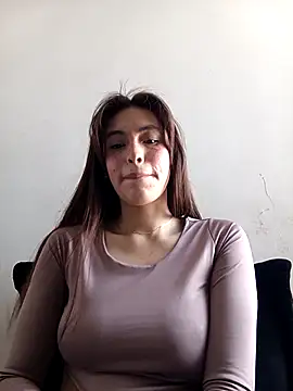 Snapshot of eriika_deep_ chatting on December 18, 2025, 3:27 pm eriika deep online show from December 18, 2025, 3:27 pm