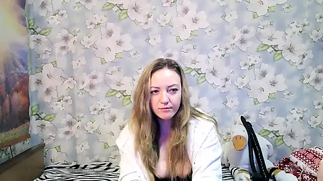 Snapshot of KattyLuuu chatting on October 19, 2025, 9:01 am KattyLuuu online show from October 19, 2025, 9:01 am