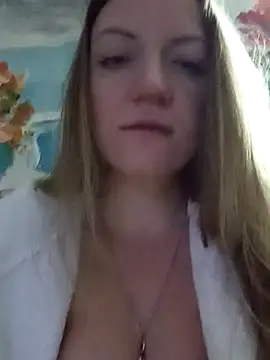 KattyLuuu online show from January 18, 2026, 9:35 am