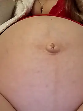 KattyLuuu online show from February 11, 2026, 9:14 pm