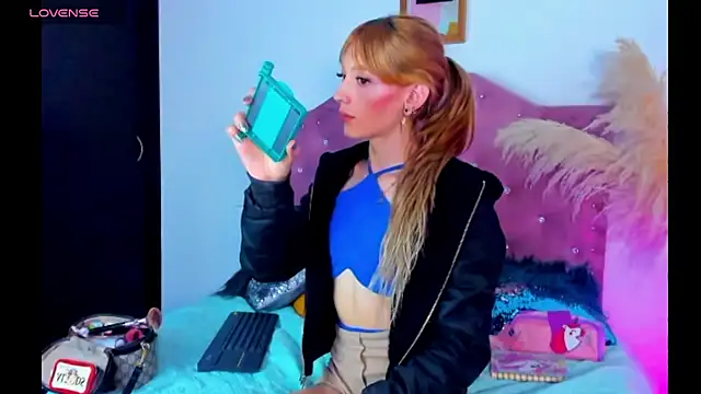 Snapshot of GabbyHills chatting on September 14, 2025, 10:26 am GabbyHills online show from September 14, 2025, 10:26 am