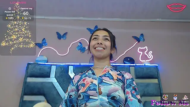 Roxan Fox- online show from December 15, 2025, 5:02 am