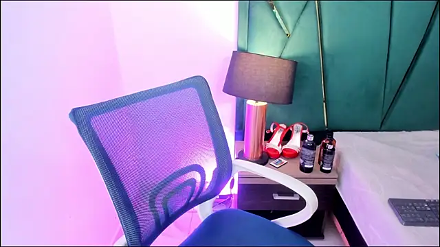 Tamara Myller online show from April 11, 2026, 12:31 pm