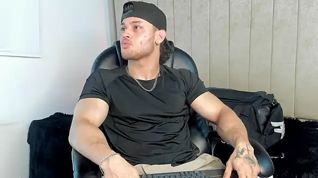 jeicob gagnon online show from October 30, 2025, 3:53 pm