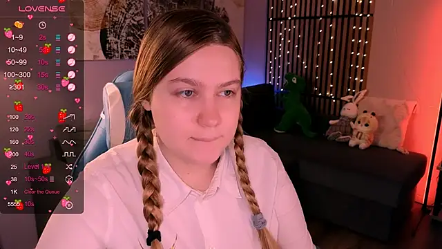 Ellie Wellie online show from September 21, 2025, 8:25 pm