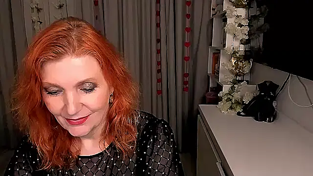 Snapshot of Fire-Fox-One chatting on November 30, 2025, 8:31 pm Fire-Fox-One online show from November 30, 2025, 8:31 pm