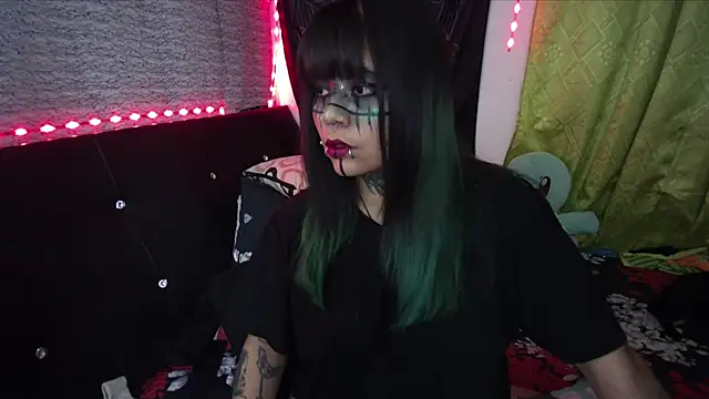 Snapshot of Eta_carinae chatting on February 13, 2026, 4:23 am Eta carinae online show from February 13, 2026, 4:23 am