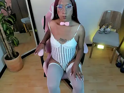 bebe9815 online show from February 12, 2026, 6:29 pm