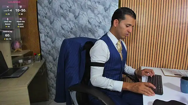 Hideintheoffice online show from April 7, 2026, 3:30 am