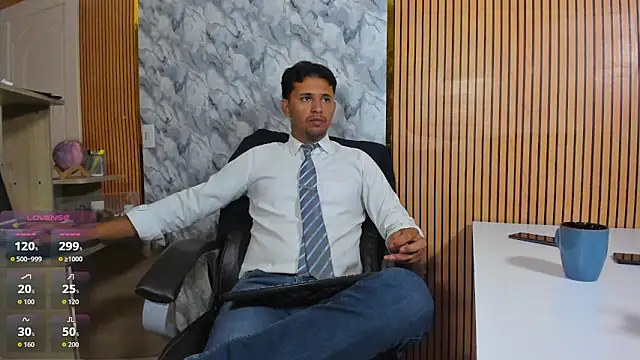 Hideintheoffice online show from March 29, 2026, 12:51 pm