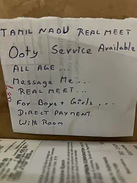 Snapshot of Hillz_king_98 chatting on January 31, 2025, 3:41 am Hillz king 98 online show from January 31, 2025, 3:41 am