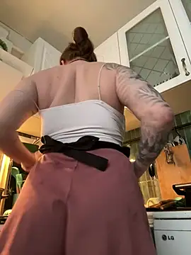 MayaMystic online show from March 25, 2026, 1:43 pm